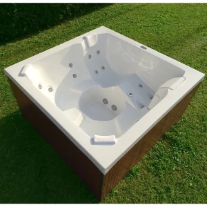 Banheira-Spa-Hidromassagem-J185L-180x180x89cm-com-Fechamento-Jacuzzi®-amb